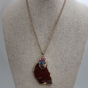 Elegant Brown and Pink Pendant Necklace